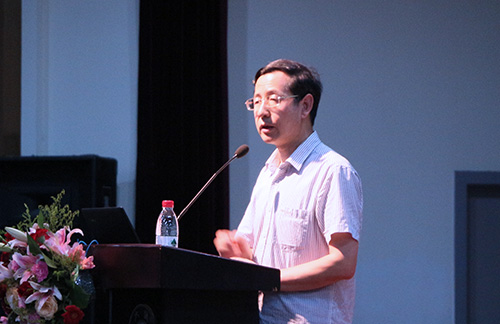 李本乾