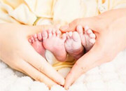 謝娜誕下雙胞胎女兒
