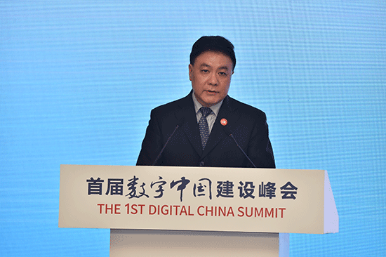 最高人民法院審判委員會副部級專職委員劉貴祥。人民網記者 翁奇羽/攝